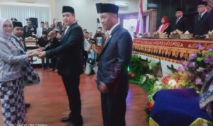Sidang Paripurna Dan Pengambilan Sumpah 25 Anggota DPRD Terpilih Kota Metro Periode 2024-2029